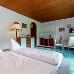 Dreimaederlhaus *