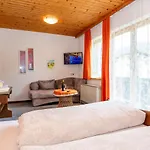 Dreimäderlhaus * Maria Alm am Steinernen Meer