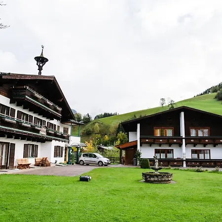 Dreimaederlhaus Apartamento *