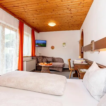 Dreimaederlhaus Maria Alm am Steinernen Meer